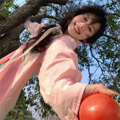 为丑女献上花束